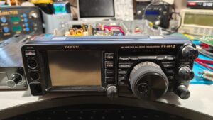 Yaesu FT-991A задымился. Виновник тому – RD70HUF2